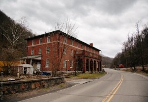 Elkhorn Inn - Landgraff, WV