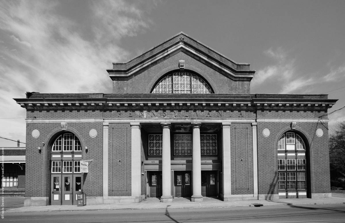 amtrak-station-pennsylvania-railroad-johnstown-pa-3381