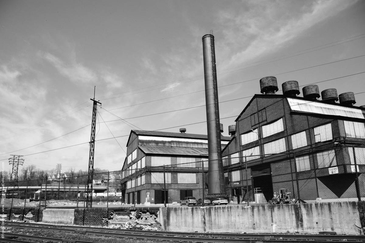 bethlehem-steel-brick-buildings-smoke-stacks-city-johnstown-pa-3352