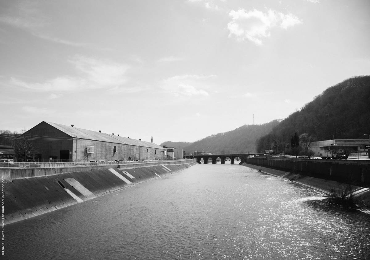 cambria-iron-works-conemaugh-river-pennsy-arch-bridge-johnstown-pa-3456