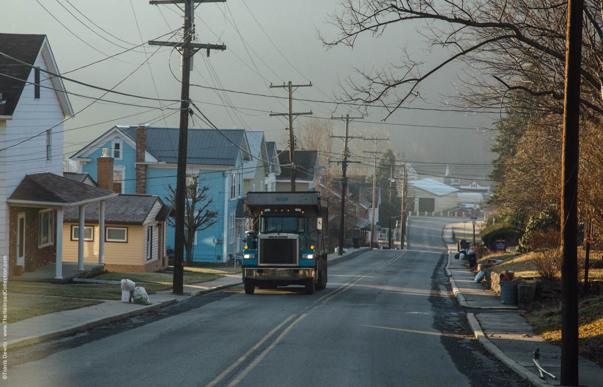 coal-truck-morning-light-summerhill-pa-3163